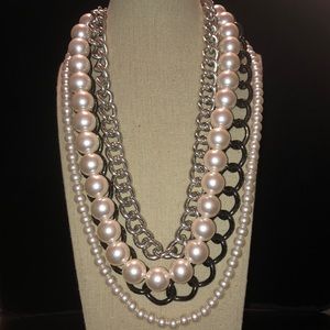 STATEMENT!!!! NECKLACE!!!!